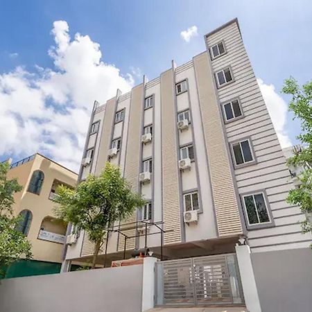 Living Homes Azura- Gachibowli, Near Dps Gachibowli, ハイデラバード エクステリア 写真