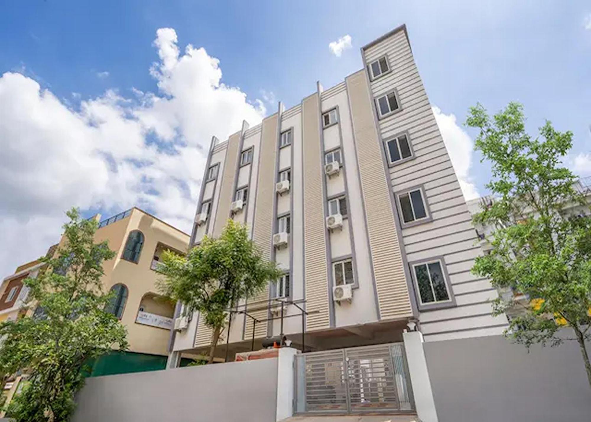 Living Homes Azura- Gachibowli, Near Dps Gachibowli, ハイデラバード エクステリア 写真